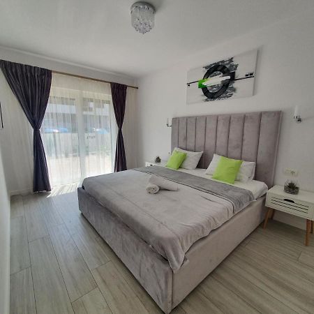 Ale House Lägenhet Oradea Exteriör bild