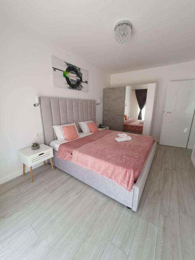 Ale House Lägenhet Oradea Exteriör bild